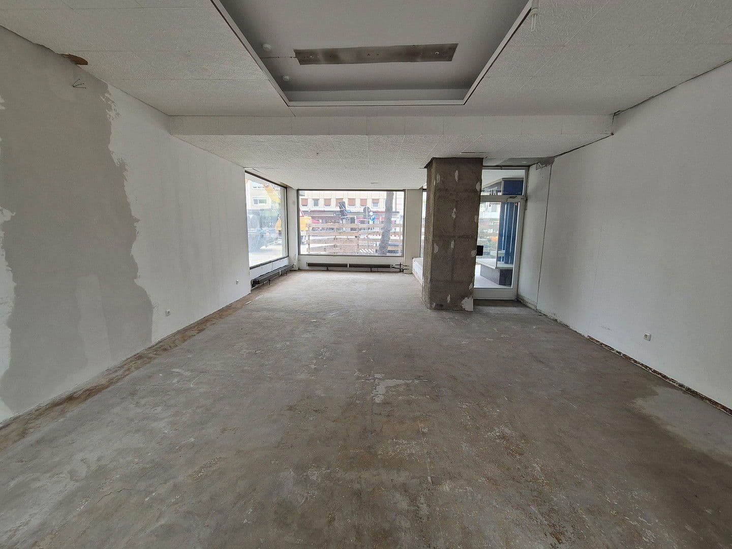 Prenájom kancelárie 61 m², Fürstenriederstrasse 32, München, Bavorsko Prenájom kancelárie 61 m², Fürstenriederstrasse 32, München, Bavorsko