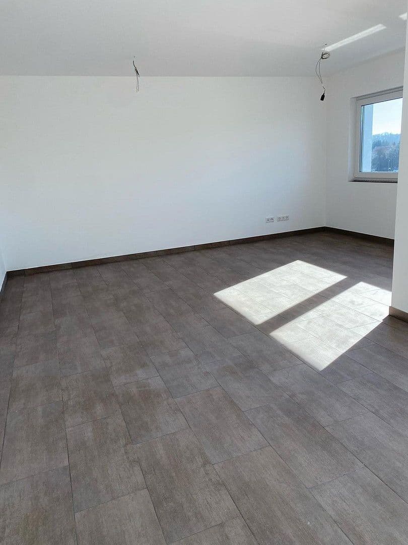 Prenájom bytu 2-izbový 92 m², Georgsmarienhütte, Dolné Sasko Prenájom bytu 2-izbový 92 m², Georgsmarienhütte, Dolné Sasko