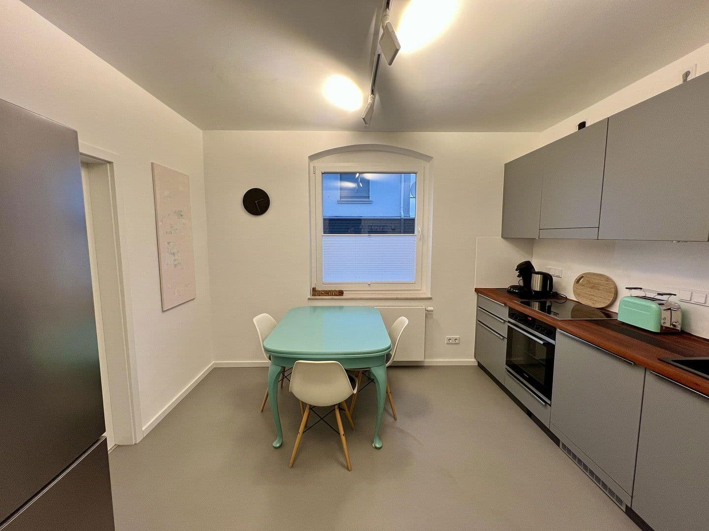 Prenájom bytu 4-izbový 53 m², Tannenbergstr. 15, Siegen, Severné Porýnie - Westfálsko Prenájom bytu 4-izbový 53 m², Tannenbergstr. 15, Siegen, Severné Porýnie - Westfálsko