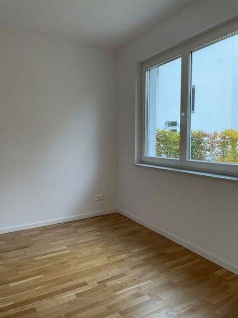 Prenájom bytu 3-izbový 100 m², Friedrich-Engels-Damm 83, Bad Saarow, Brandenbursko Prenájom bytu 3-izbový 100 m², Friedrich-Engels-Damm 83, Bad Saarow, Brandenbursko