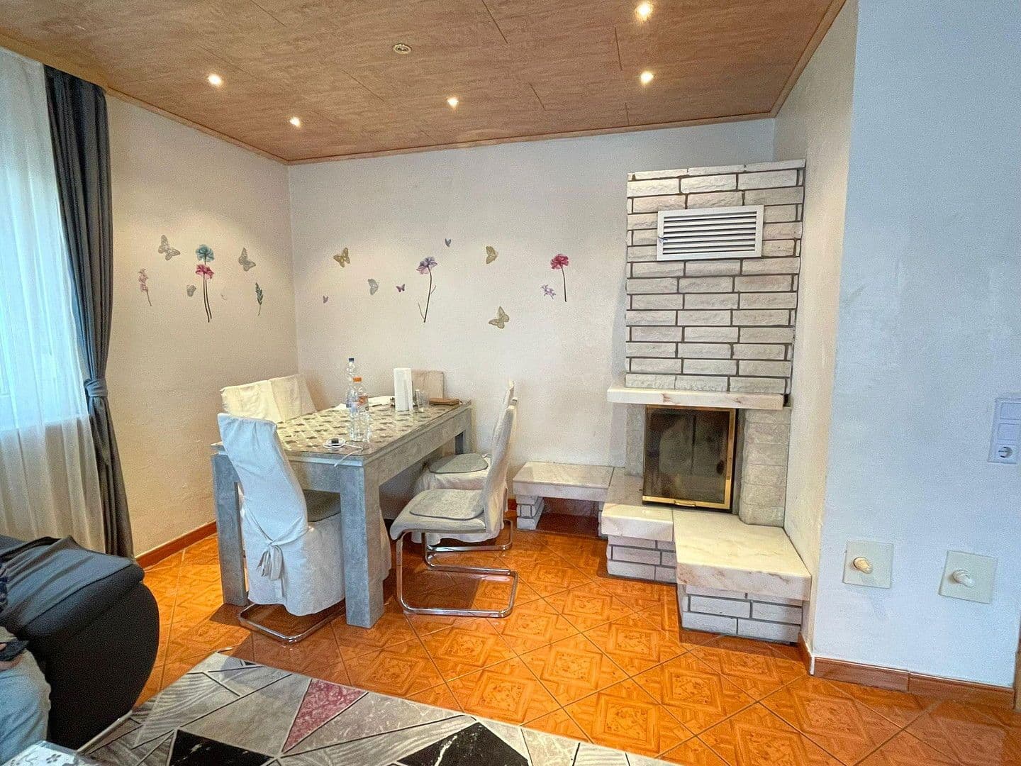 Predaj domu 115 m², pozemek 600 m², Celle, Dolné Sasko Predaj domu 115 m², pozemek 600 m², Celle, Dolné Sasko