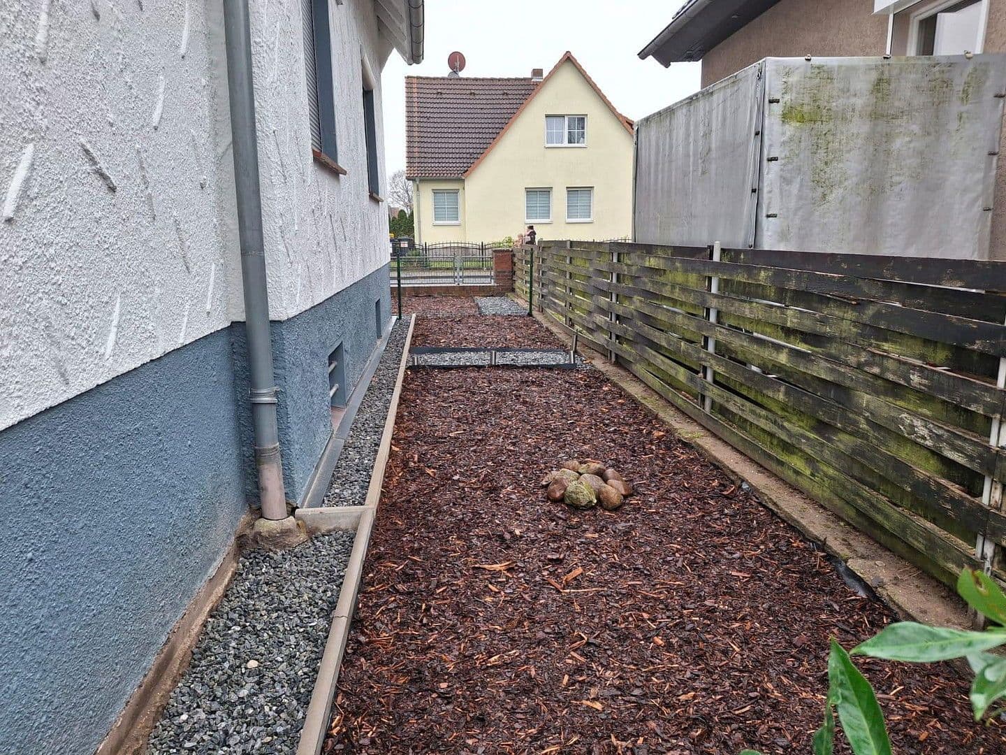 Predaj domu 115 m², pozemek 600 m², Celle, Dolné Sasko Predaj domu 115 m², pozemek 600 m², Celle, Dolné Sasko