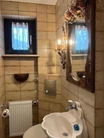 Prenájom domu 200 m², pozemek 1.100 m², Zirndorf, Bavorsko Prenájom domu 200 m², pozemek 1.100 m², Zirndorf, Bavorsko