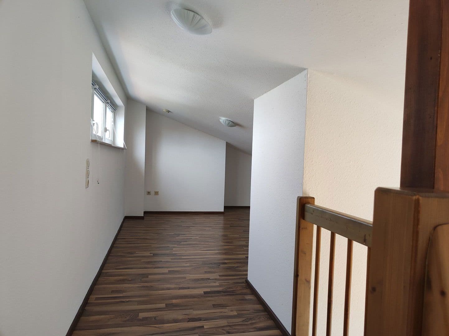 Prenájom bytu 3-izbový 93 m², Bei den Linden 6, Laichingen, Bádensko-Wurttembersko Prenájom bytu 3-izbový 93 m², Bei den Linden 6, Laichingen, Bádensko-Wurttembersko