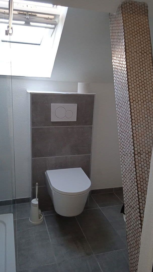 Prenájom bytu 1-izbový 28 m², Heidenheim an der Brenz, Bádensko-Wurttembersko Prenájom bytu 1-izbový 28 m², Heidenheim an der Brenz, Bádensko-Wurttembersko