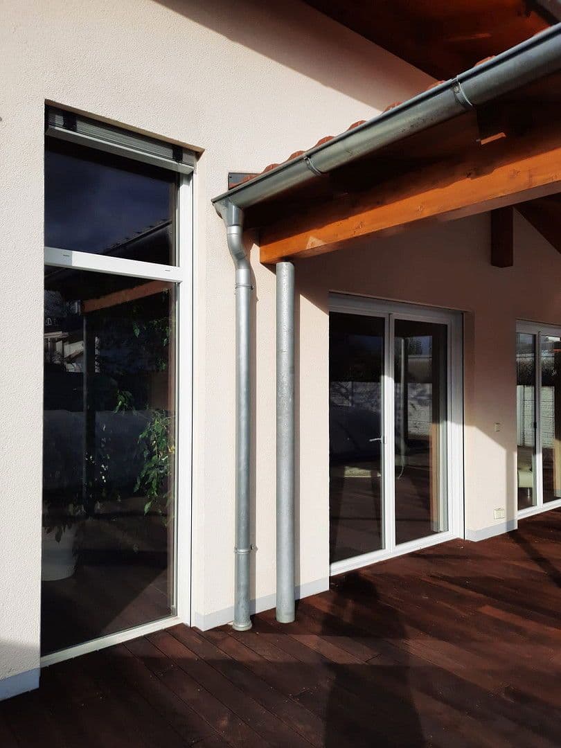 Predaj domu 159 m², pozemek 627 m², Neuötting, Bavorsko Predaj domu 159 m², pozemek 627 m², Neuötting, Bavorsko