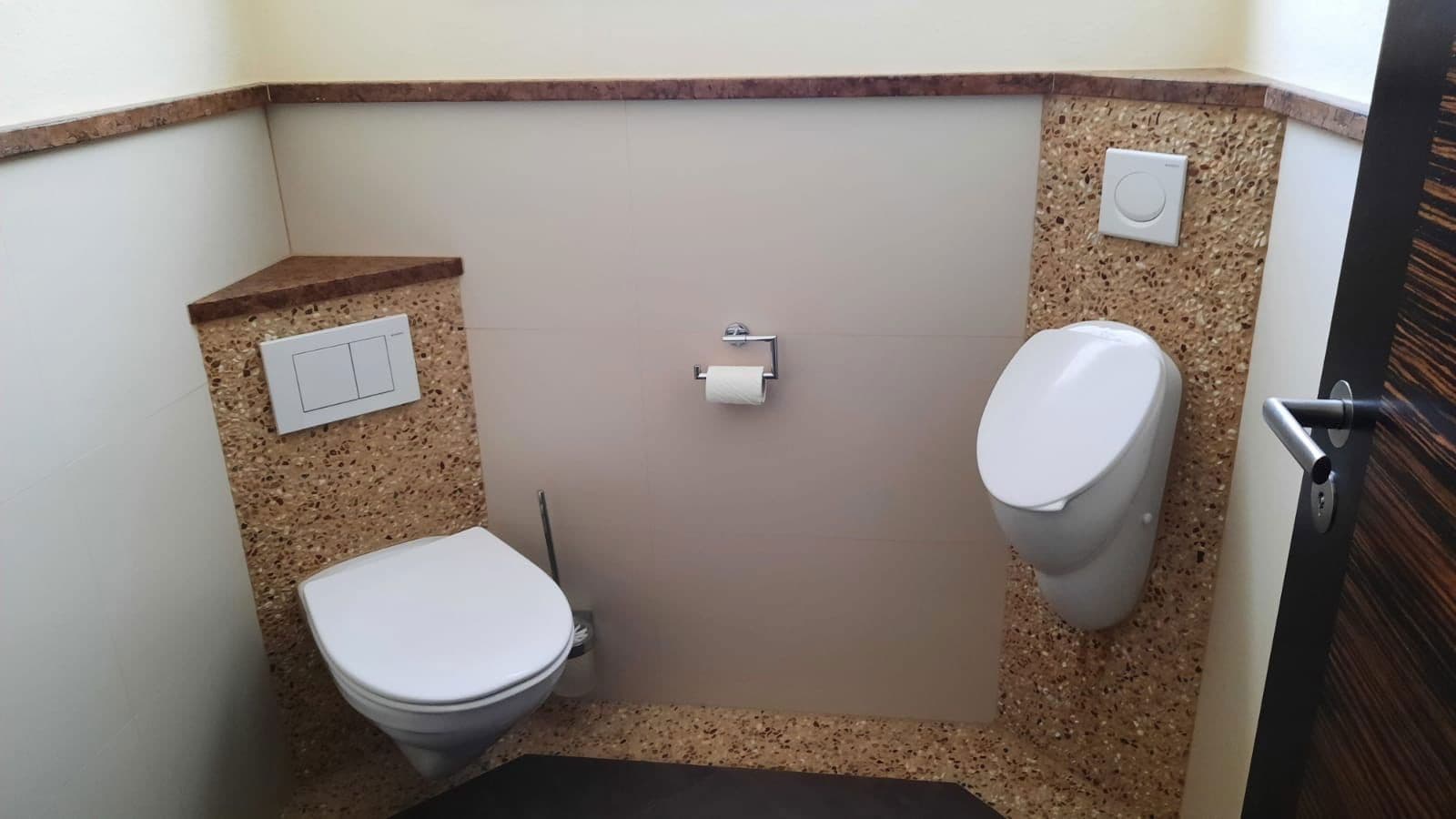 Predaj domu 159 m², pozemek 627 m², Neuötting, Bavorsko Predaj domu 159 m², pozemek 627 m², Neuötting, Bavorsko