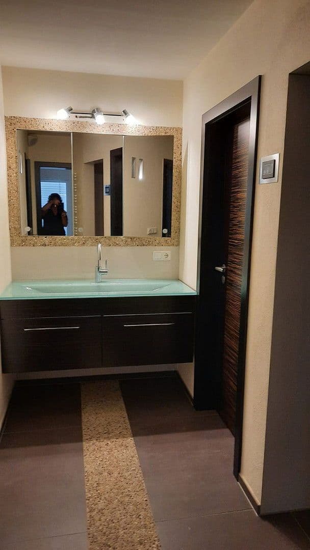 Predaj domu 159 m², pozemek 627 m², Neuötting, Bavorsko Predaj domu 159 m², pozemek 627 m², Neuötting, Bavorsko