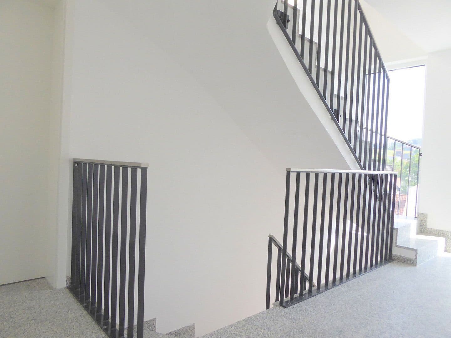 Prenájom bytu 4-izbový 118 m², Hamppstraße 7b, Au in der Hallertau, Bavorsko Prenájom bytu 4-izbový 118 m², Hamppstraße 7b, Au in der Hallertau, Bavorsko