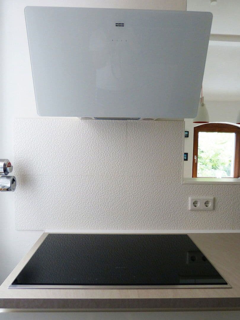 Prenájom bytu 5-izbový 125 m², Hannover, Dolné Sasko Prenájom bytu 5-izbový 125 m², Hannover, Dolné Sasko