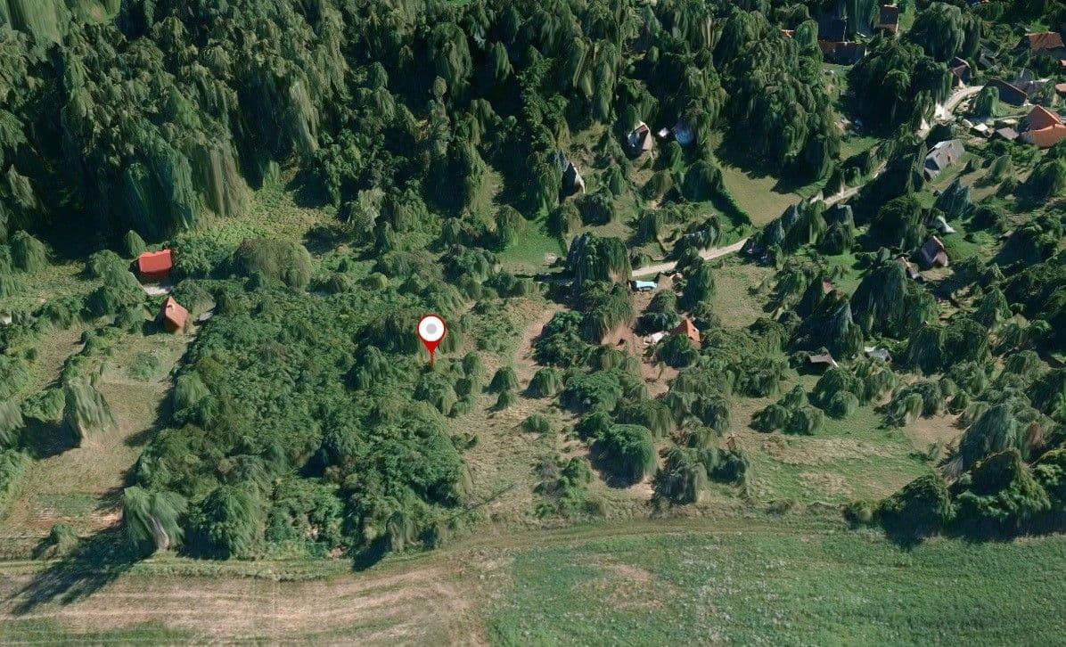 Predaj pozemku 2.065 m², Louštínská, Krušovice, Středočeský kraj Predaj pozemku 2.065 m², Louštínská, Krušovice, Středočeský kraj