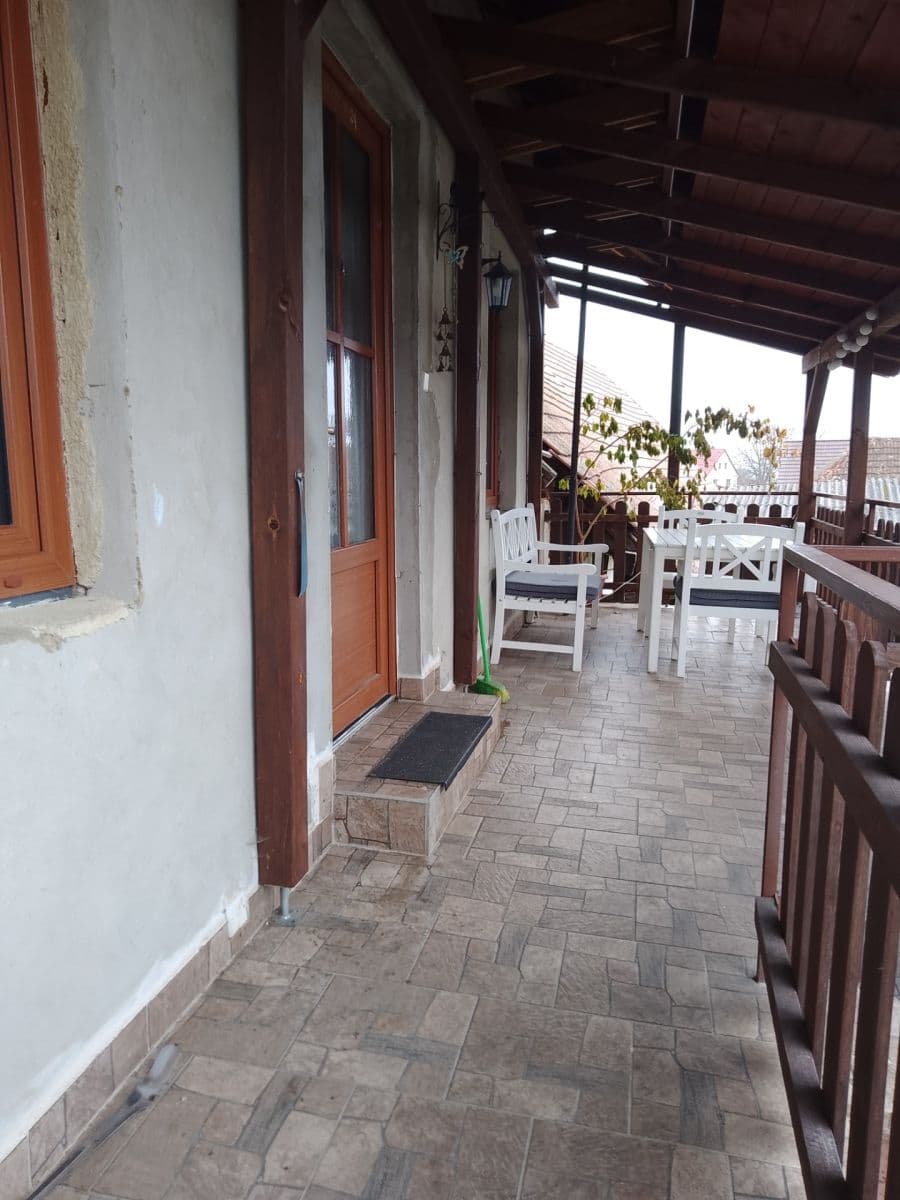 Prenájom bytu 5-izbový 144 m², Chlumany, Jihočeský kraj Prenájom bytu 5-izbový 144 m², Chlumany, Jihočeský kraj