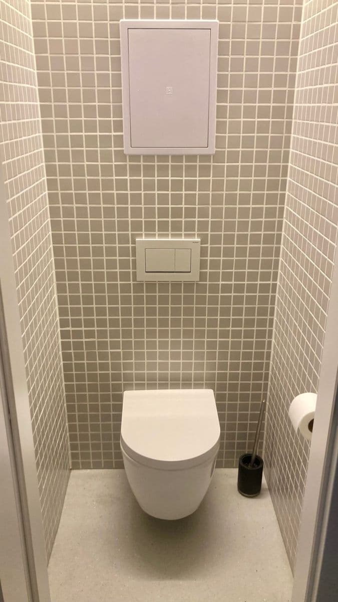 Prenájom bytu 2-izbový 52 m², Chotutická, Praha, Praha Prenájom bytu 2-izbový 52 m², Chotutická, Praha, Praha