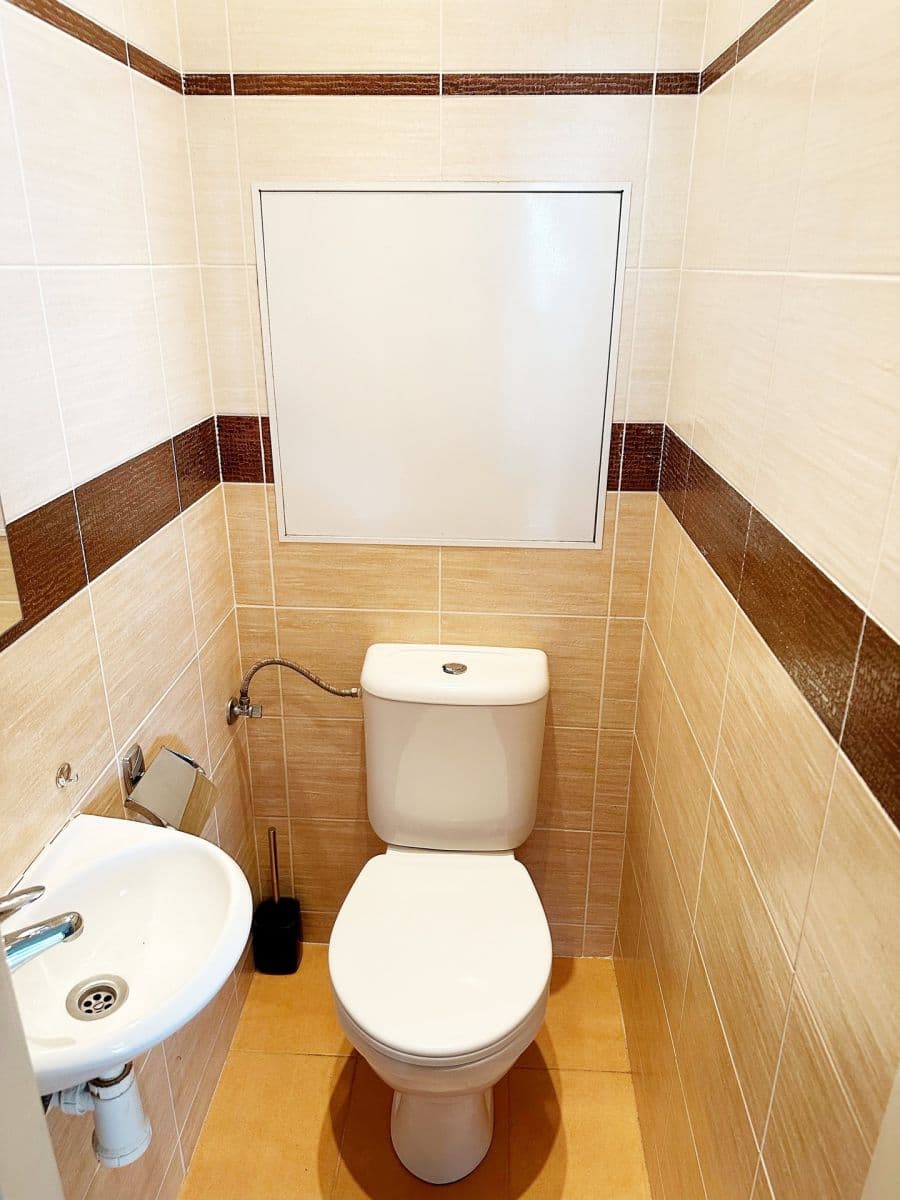 Prenájom bytu 3-izbový 69 m², Zbudovská, Praha, Praha Prenájom bytu 3-izbový 69 m², Zbudovská, Praha, Praha