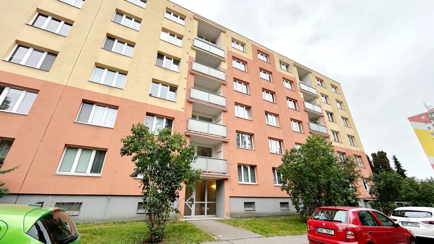 Prenájom bytu 1-izbový 35 m², Lyžařská, Praha, Praha Prenájom bytu 1-izbový 35 m², Lyžařská, Praha, Praha