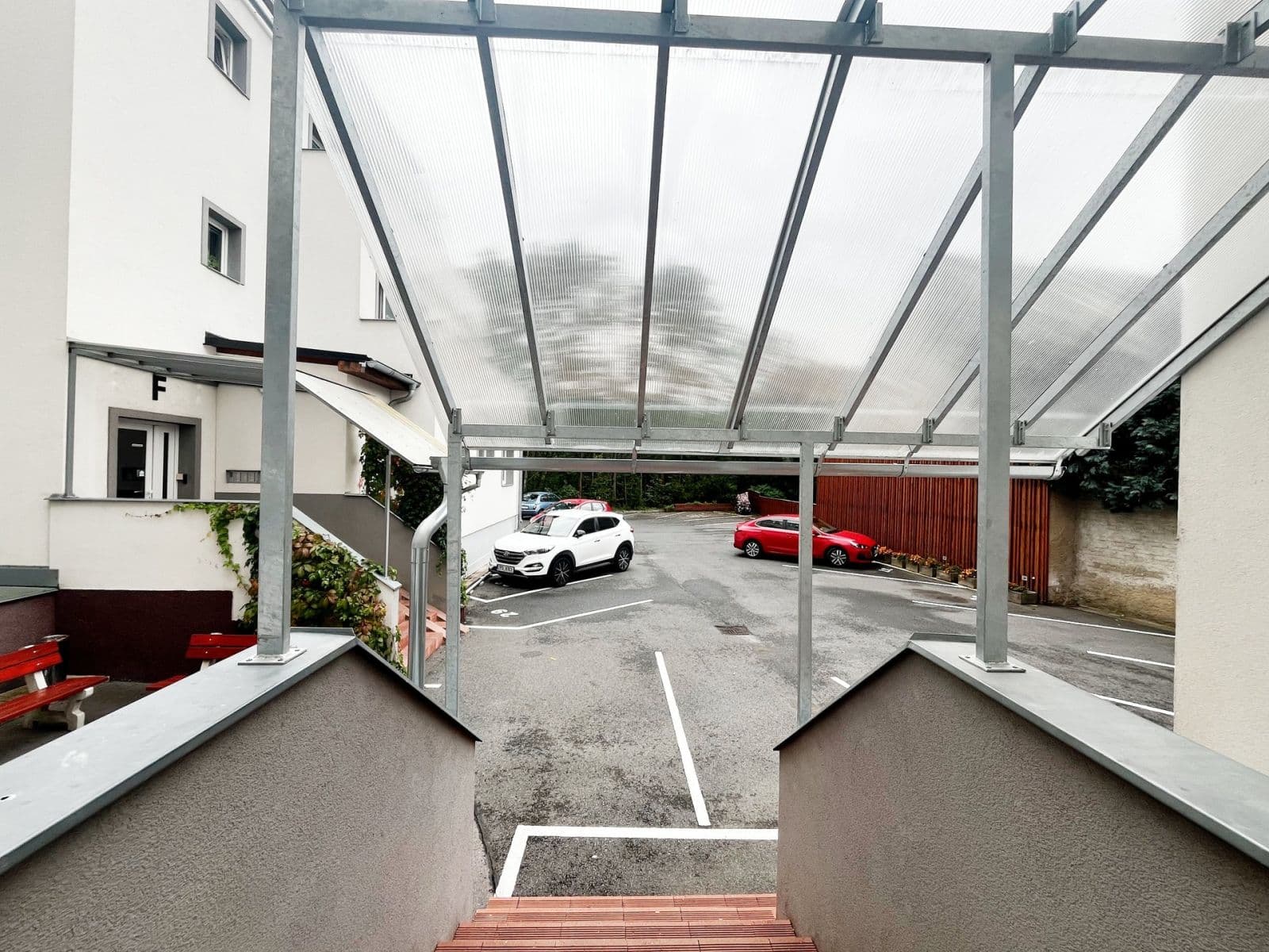 Prenájom bytu 1-izbový 40 m², Otvovice, Středočeský kraj Prenájom bytu 1-izbový 40 m², Otvovice, Středočeský kraj