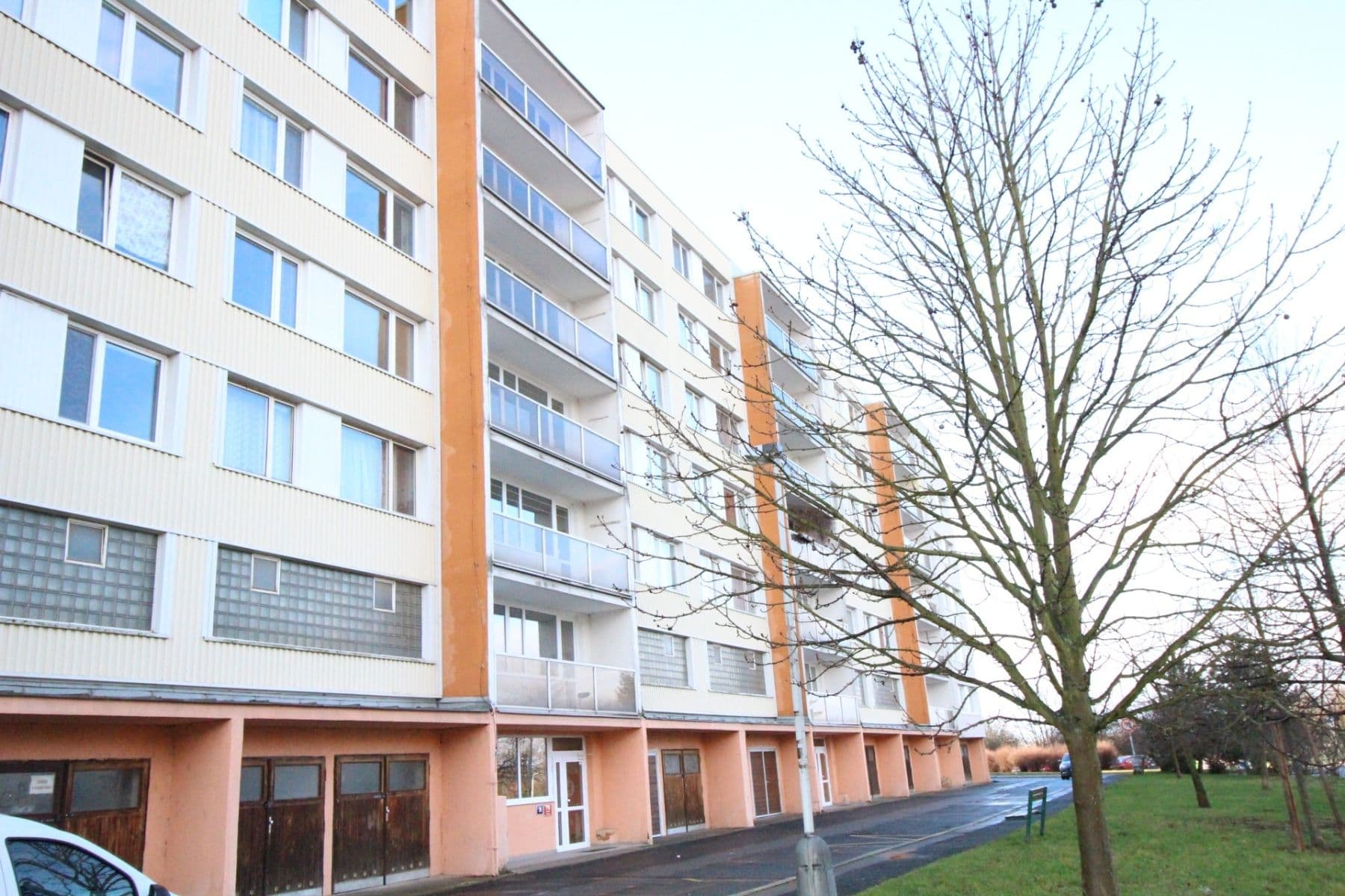 Prenájom bytu 2-izbový 47 m², Tobrucká, Praha, Praha Prenájom bytu 2-izbový 47 m², Tobrucká, Praha, Praha