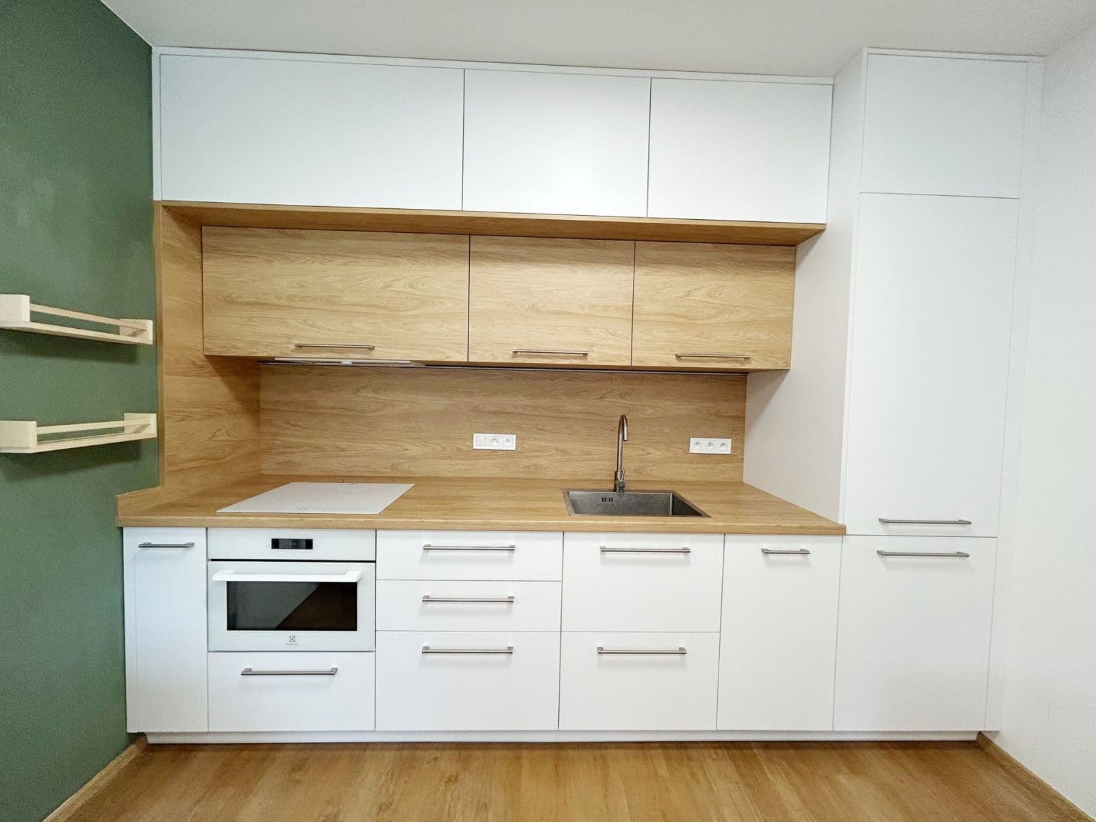 Prenájom bytu 2-izbový 44 m², Zengrova, Kolín, Středočeský kraj Prenájom bytu 2-izbový 44 m², Zengrova, Kolín, Středočeský kraj