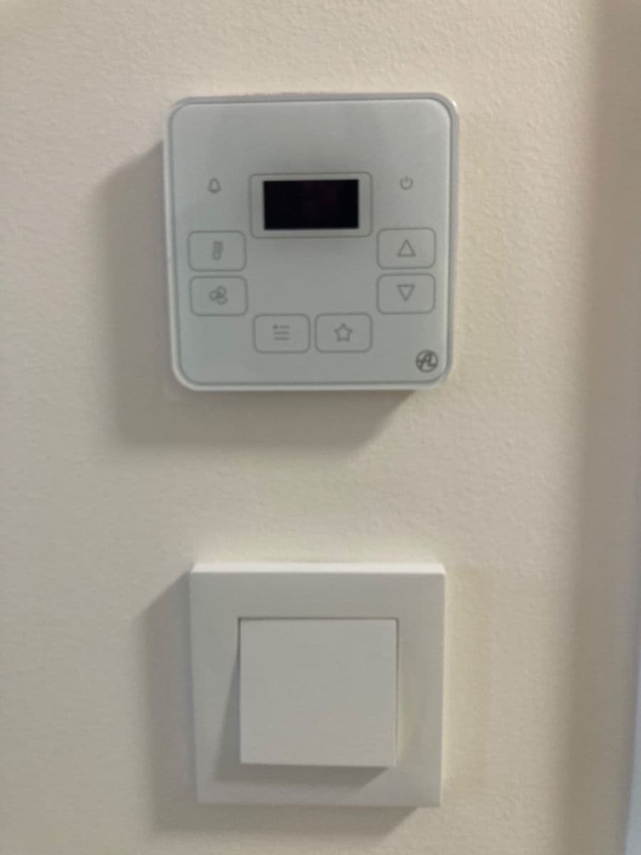 Predaj bytu 2-izbový 45 m², U Továren, Praha, Praha Predaj bytu 2-izbový 45 m², U Továren, Praha, Praha