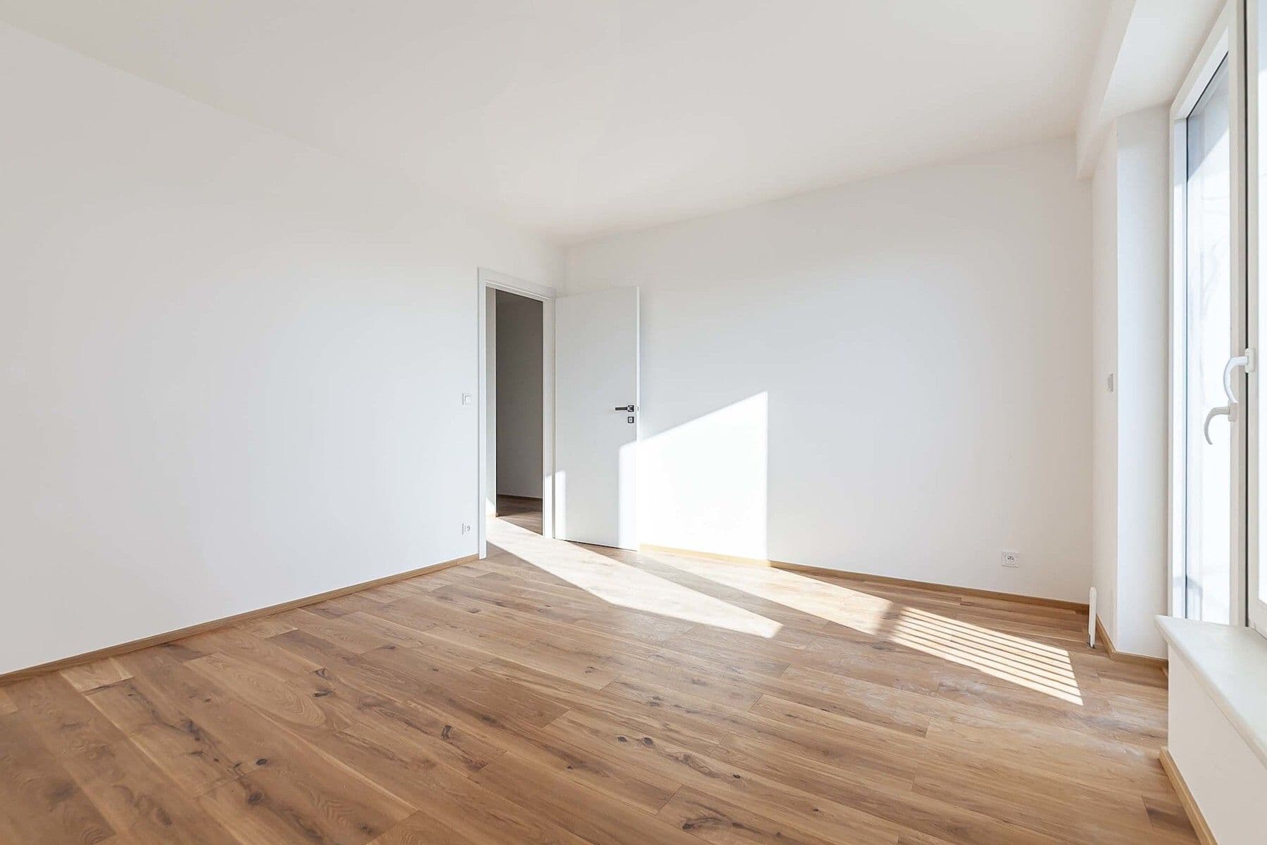 Predaj bytu 4-izbový 114 m², U Hotelu, Praha, Praha Predaj bytu 4-izbový 114 m², U Hotelu, Praha, Praha