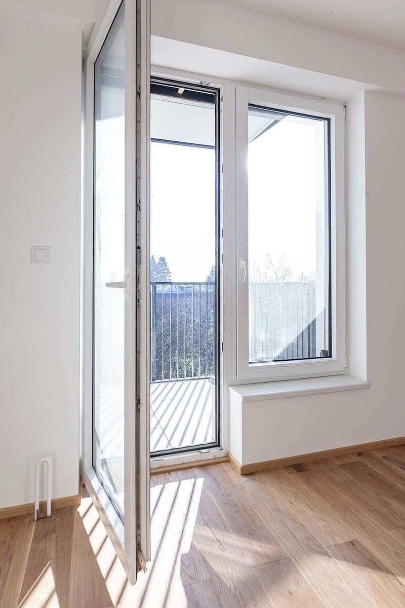 Predaj bytu 4-izbový 114 m², U Hotelu, Praha, Praha Predaj bytu 4-izbový 114 m², U Hotelu, Praha, Praha