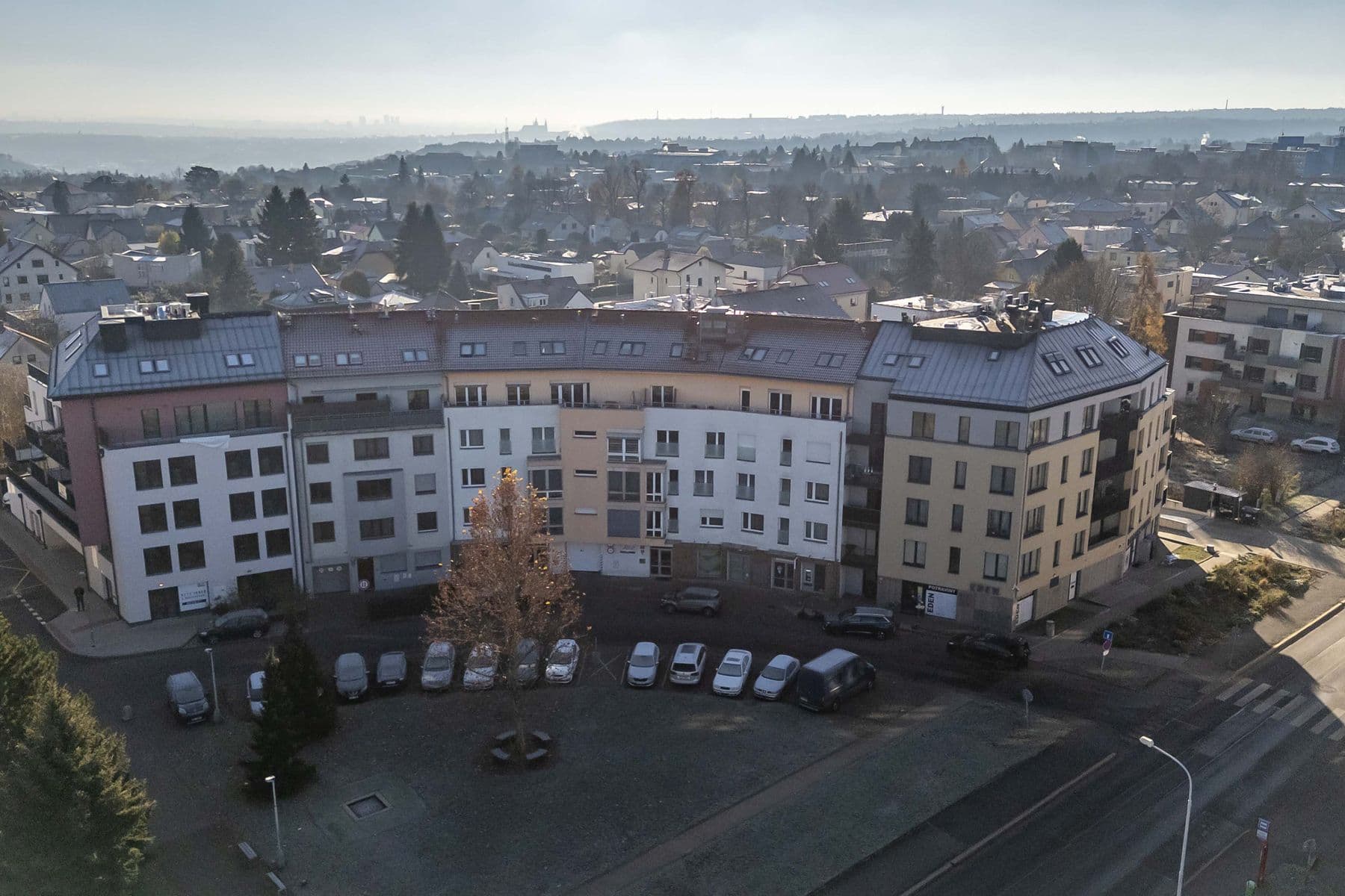 Predaj bytu 4-izbový 114 m², U Hotelu, Praha, Praha Predaj bytu 4-izbový 114 m², U Hotelu, Praha, Praha