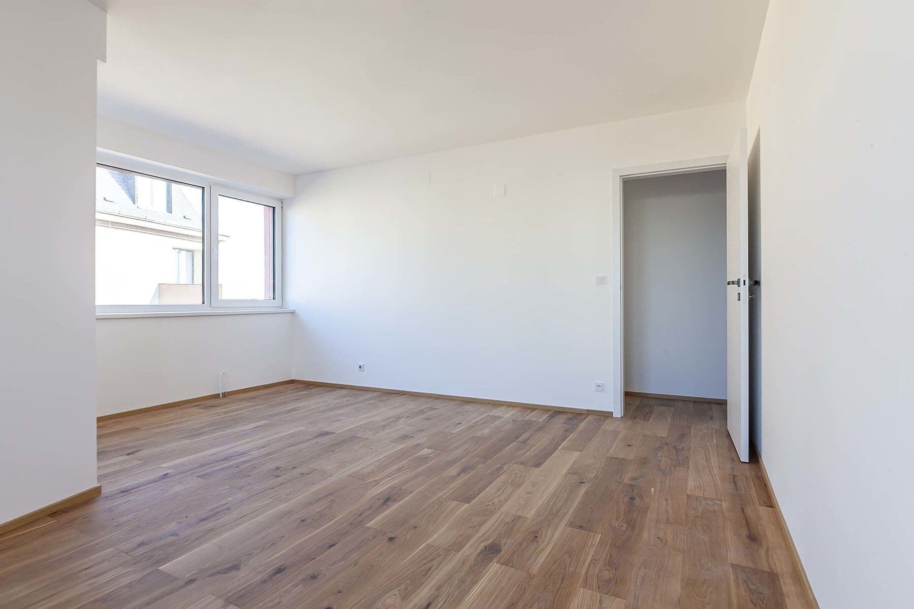Predaj bytu 4-izbový 114 m², U Hotelu, Praha, Praha Predaj bytu 4-izbový 114 m², U Hotelu, Praha, Praha