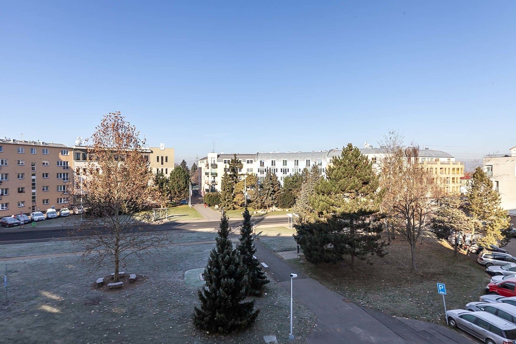 Predaj bytu 4-izbový 114 m², U Hotelu, Praha, Praha Predaj bytu 4-izbový 114 m², U Hotelu, Praha, Praha