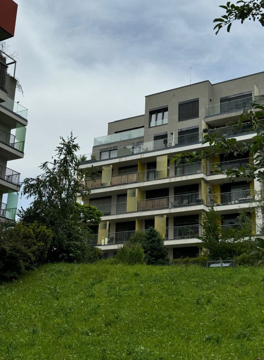 Predaj bytu 2-izbový 62 m², Počernická, Praha, Praha Predaj bytu 2-izbový 62 m², Počernická, Praha, Praha