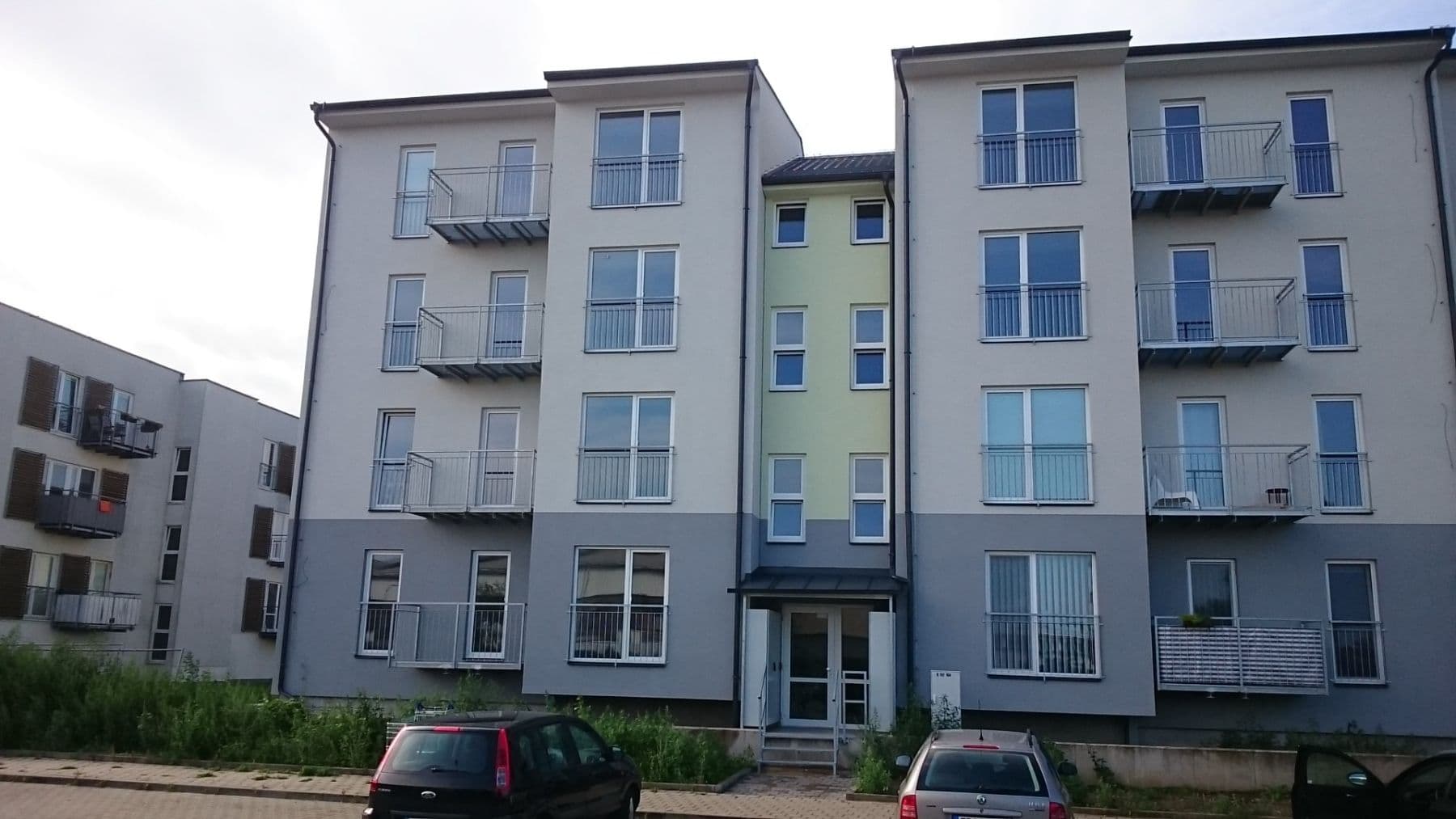 Prenájom garáže 14 m², Vomáčkova, Brno, Jihomoravský kraj Prenájom garáže 14 m², Vomáčkova, Brno, Jihomoravský kraj