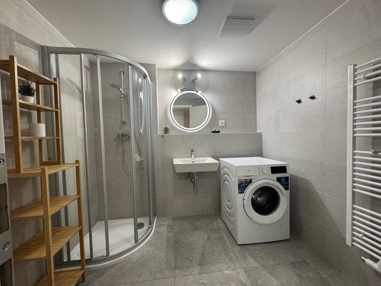 Prenájom bytu 2-izbový 55 m², Kubánské náměstí, Praha, Praha Prenájom bytu 2-izbový 55 m², Kubánské náměstí, Praha, Praha