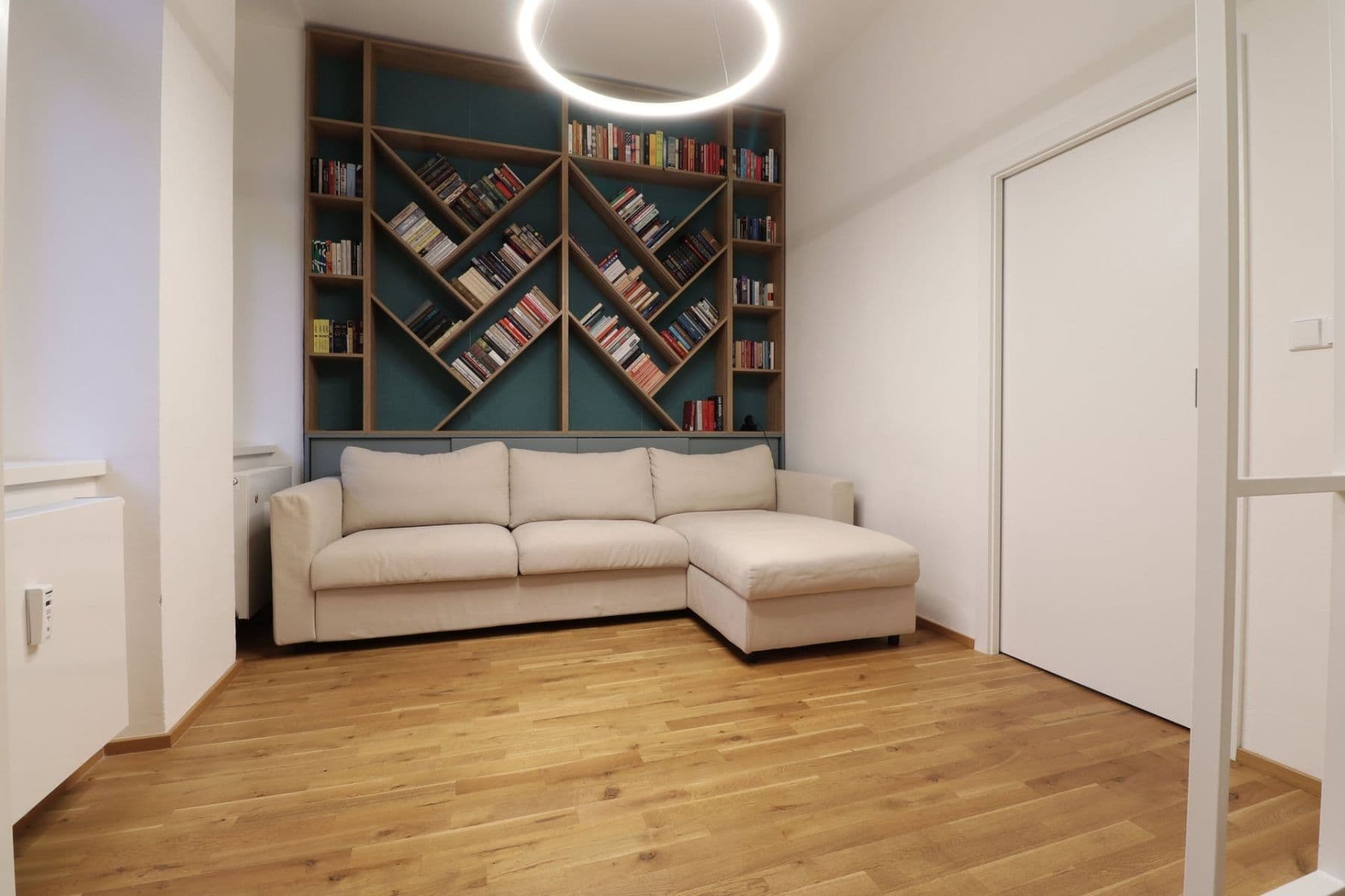 Prenájom bytu 3-izbový 65 m², Lumírova, Praha, Praha Prenájom bytu 3-izbový 65 m², Lumírova, Praha, Praha