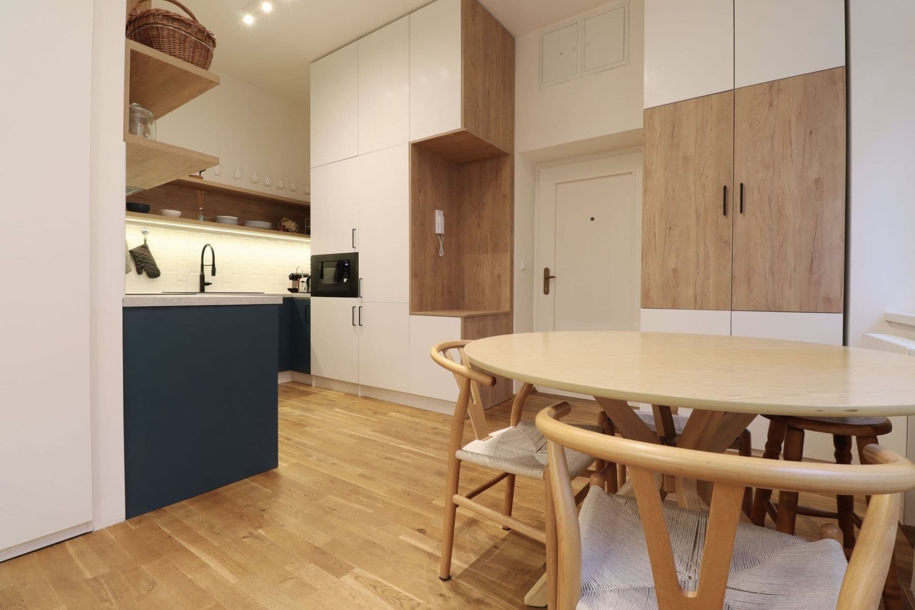 Prenájom bytu 3-izbový 65 m², Lumírova, Praha, Praha Prenájom bytu 3-izbový 65 m², Lumírova, Praha, Praha