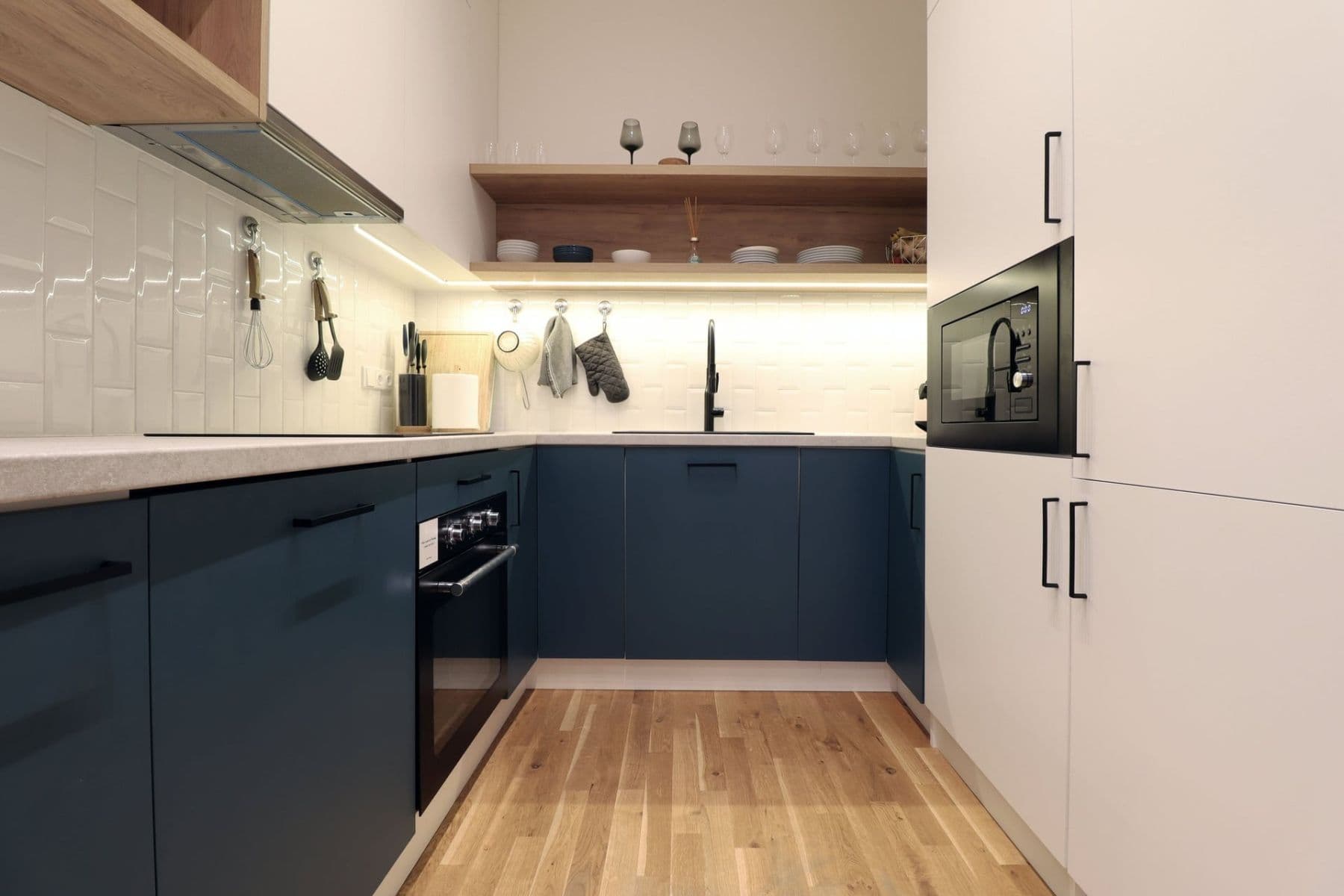 Prenájom bytu 3-izbový 65 m², Lumírova, Praha, Praha Prenájom bytu 3-izbový 65 m², Lumírova, Praha, Praha