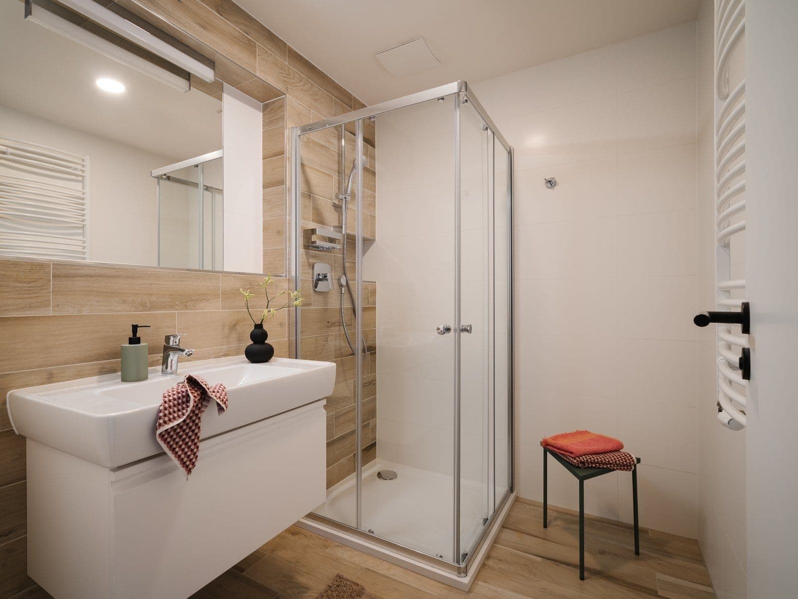 Prenájom bytu 3-izbový 82 m², U Pergamenky, Praha, Praha Prenájom bytu 3-izbový 82 m², U Pergamenky, Praha, Praha