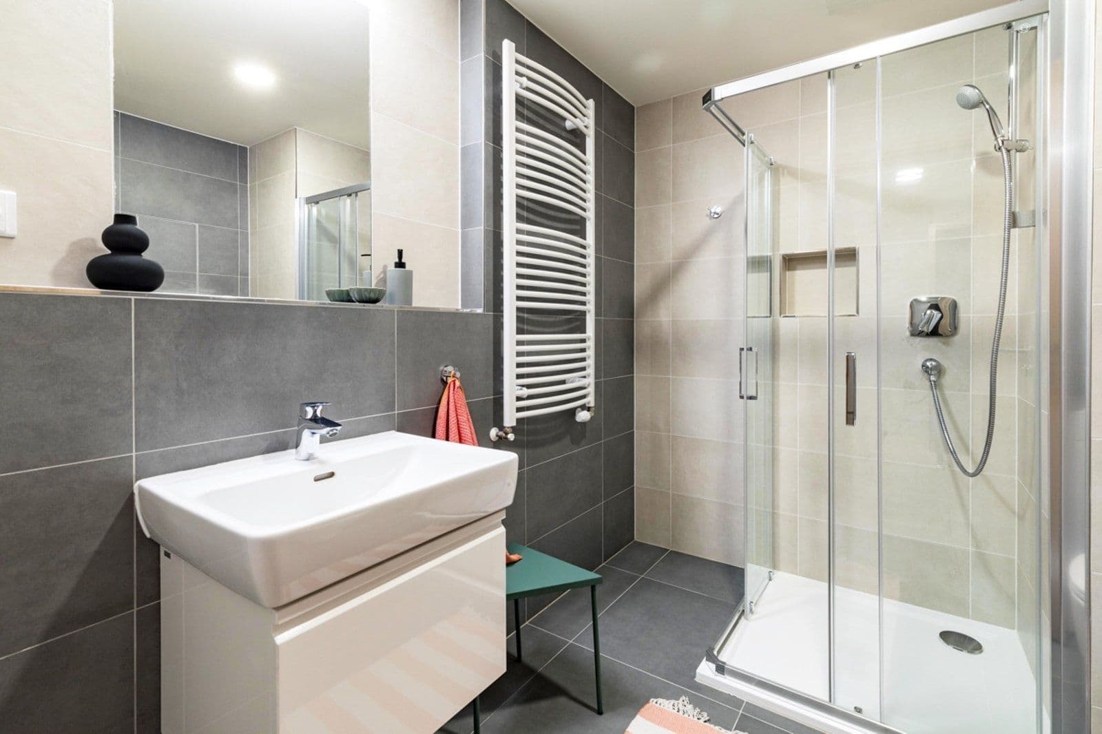 Prenájom bytu 2-izbový 55 m², Vrbenského, Praha, Praha Prenájom bytu 2-izbový 55 m², Vrbenského, Praha, Praha