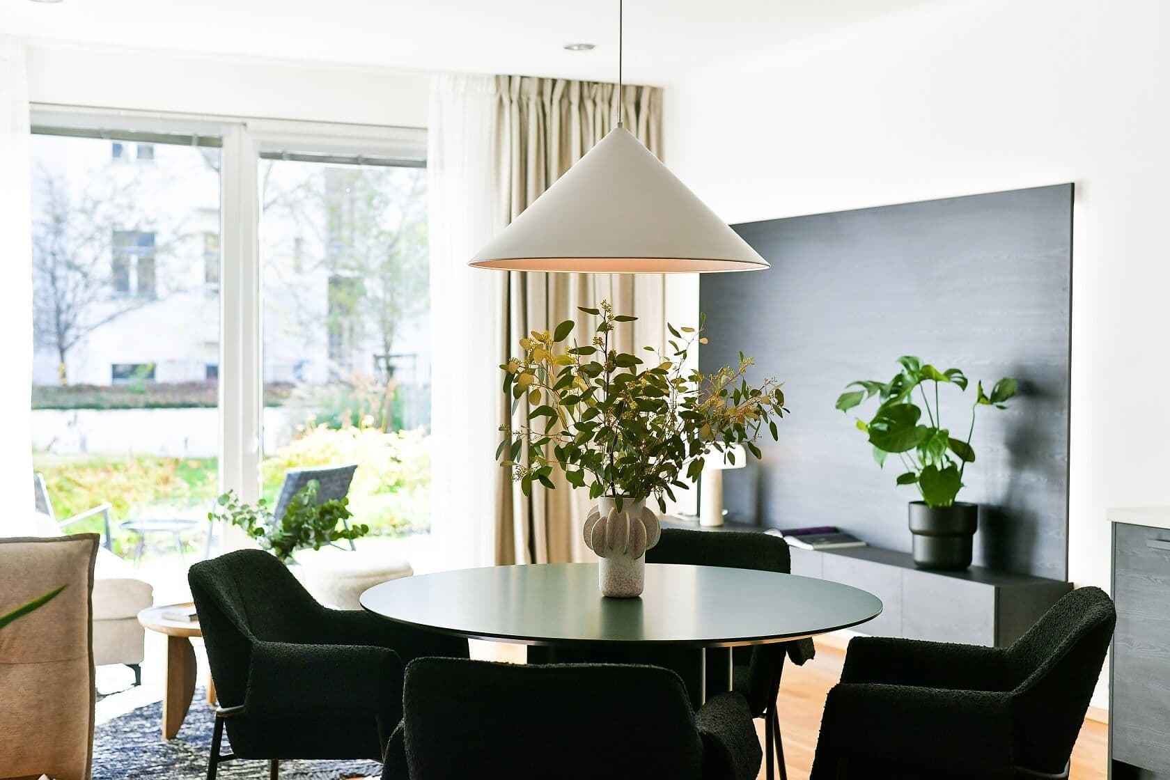 Prenájom bytu 2-izbový 77 m², Korunní, Praha, Praha Prenájom bytu 2-izbový 77 m², Korunní, Praha, Praha