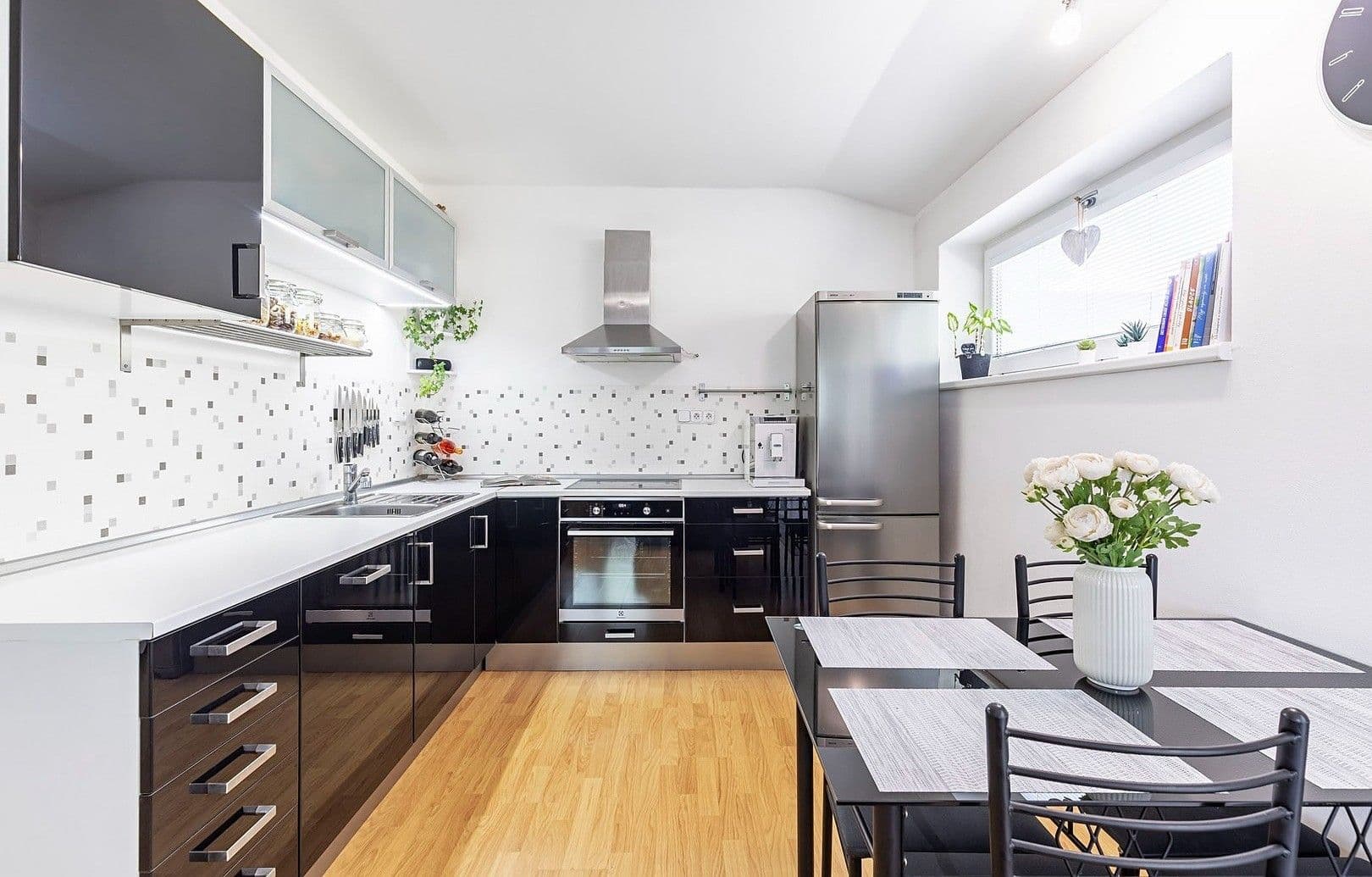 Prenájom bytu 2-izbový 69 m², Novoměstská, Brno, Jihomoravský kraj Prenájom bytu 2-izbový 69 m², Novoměstská, Brno, Jihomoravský kraj