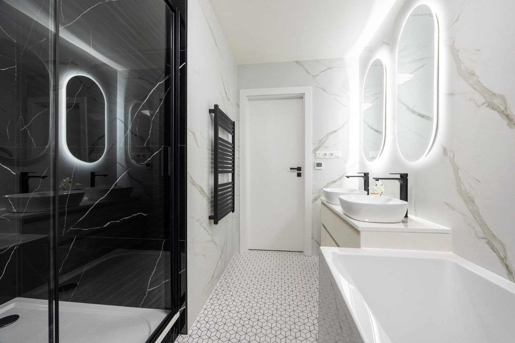 Predaj bytu 4-izbový 87 m², Hurbanova, Praha, Praha Predaj bytu 4-izbový 87 m², Hurbanova, Praha, Praha