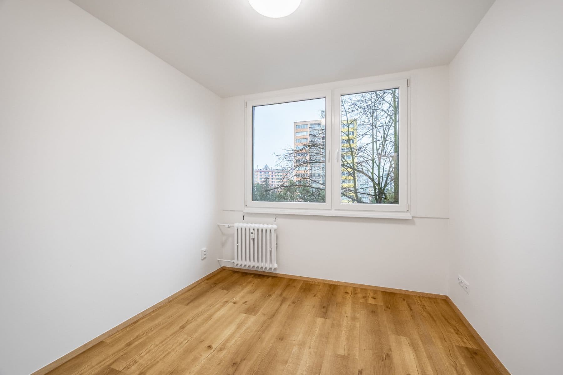 Predaj bytu 4-izbový 87 m², Hurbanova, Praha, Praha Predaj bytu 4-izbový 87 m², Hurbanova, Praha, Praha