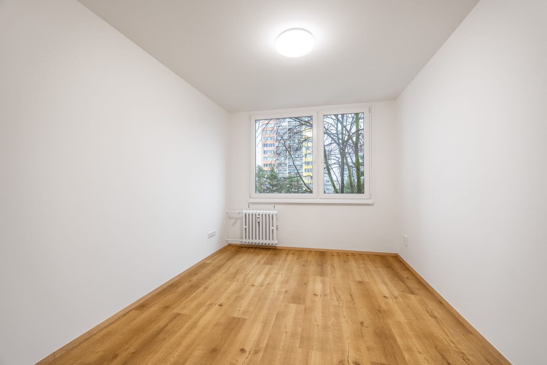 Predaj bytu 4-izbový 87 m², Hurbanova, Praha, Praha Predaj bytu 4-izbový 87 m², Hurbanova, Praha, Praha