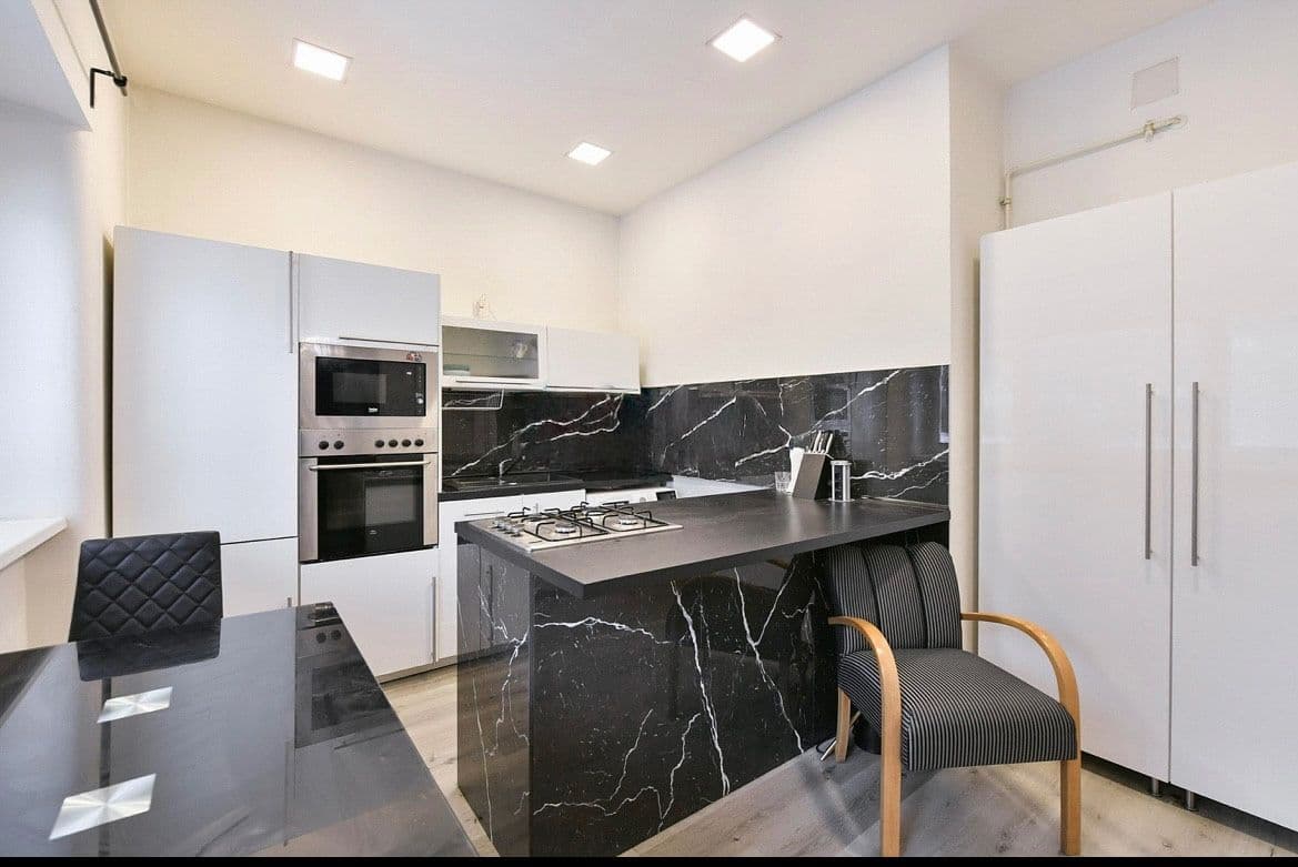 Prenájom bytu 1-izbový 45 m², Na Bitevní pláni, Praha, Praha Prenájom bytu 1-izbový 45 m², Na Bitevní pláni, Praha, Praha