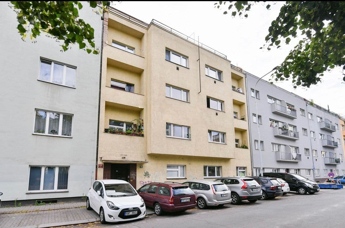 Prenájom bytu 1-izbový 45 m², Na Bitevní pláni, Praha, Praha Prenájom bytu 1-izbový 45 m², Na Bitevní pláni, Praha, Praha