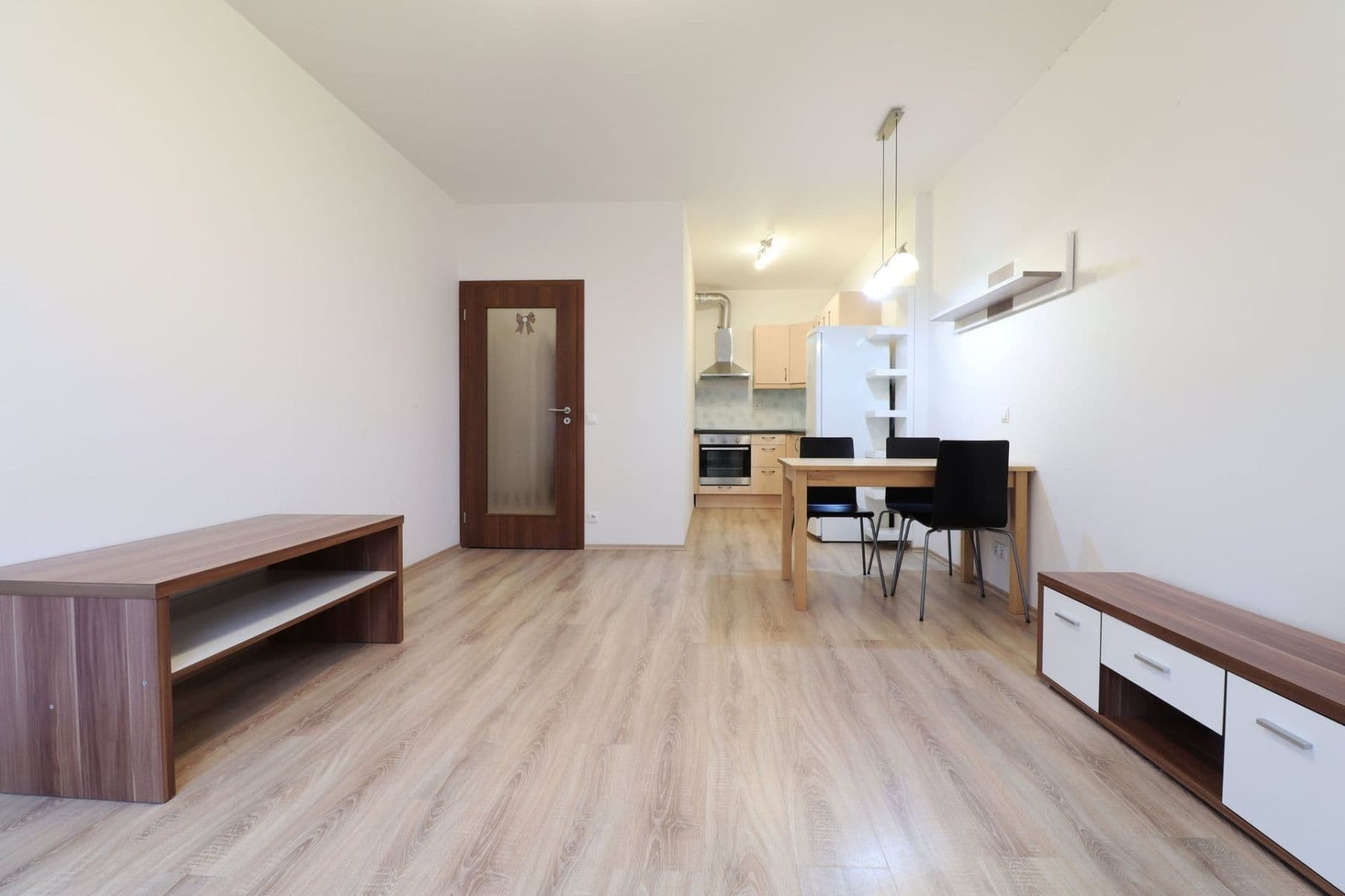 Prenájom bytu 2-izbový 48 m², Nárožní, Praha, Praha Prenájom bytu 2-izbový 48 m², Nárožní, Praha, Praha