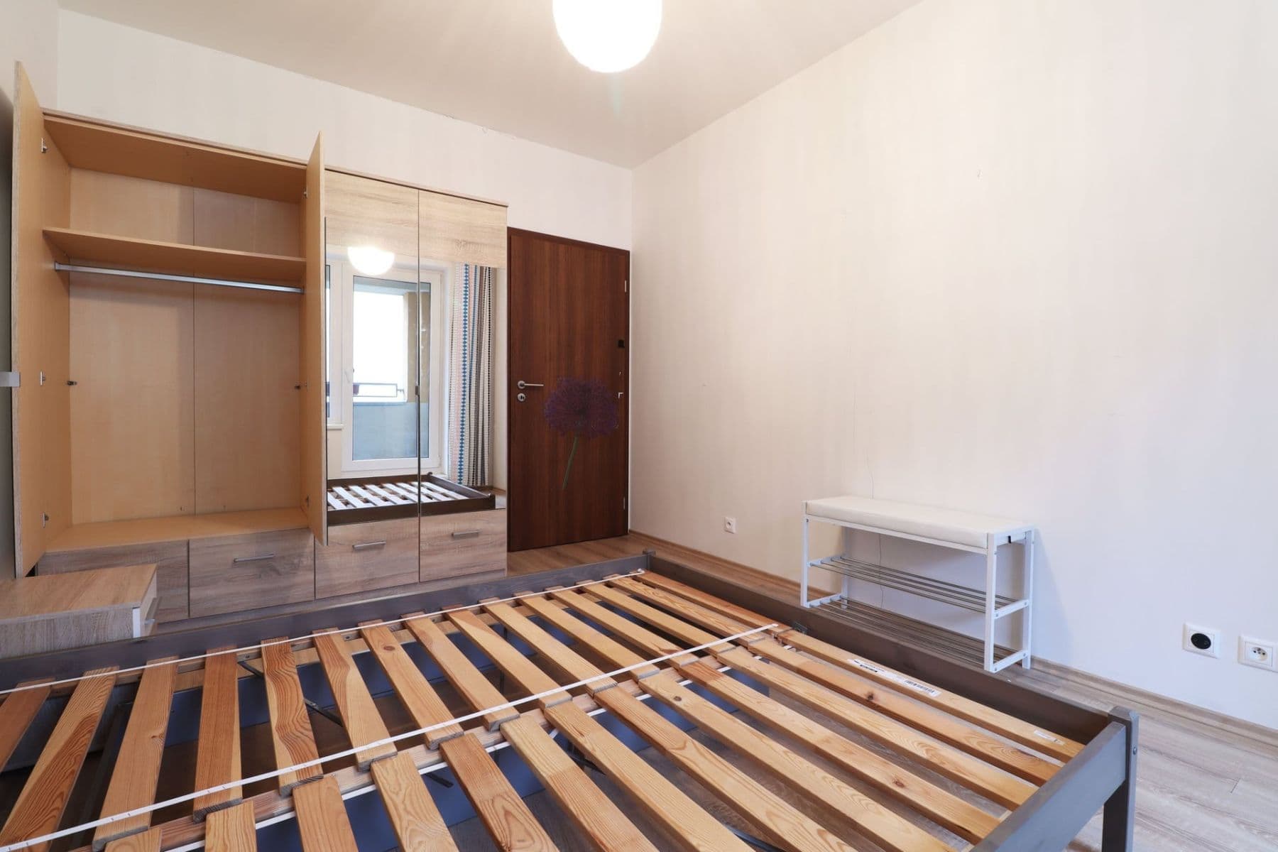 Prenájom bytu 2-izbový 48 m², Nárožní, Praha, Praha Prenájom bytu 2-izbový 48 m², Nárožní, Praha, Praha