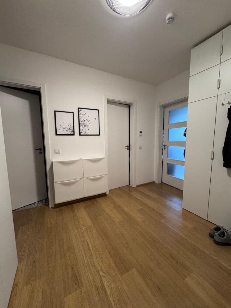 Predaj bytu 2-izbový 73 m², Dlouhá, Olomouc, Olomoucký kraj Predaj bytu 2-izbový 73 m², Dlouhá, Olomouc, Olomoucký kraj