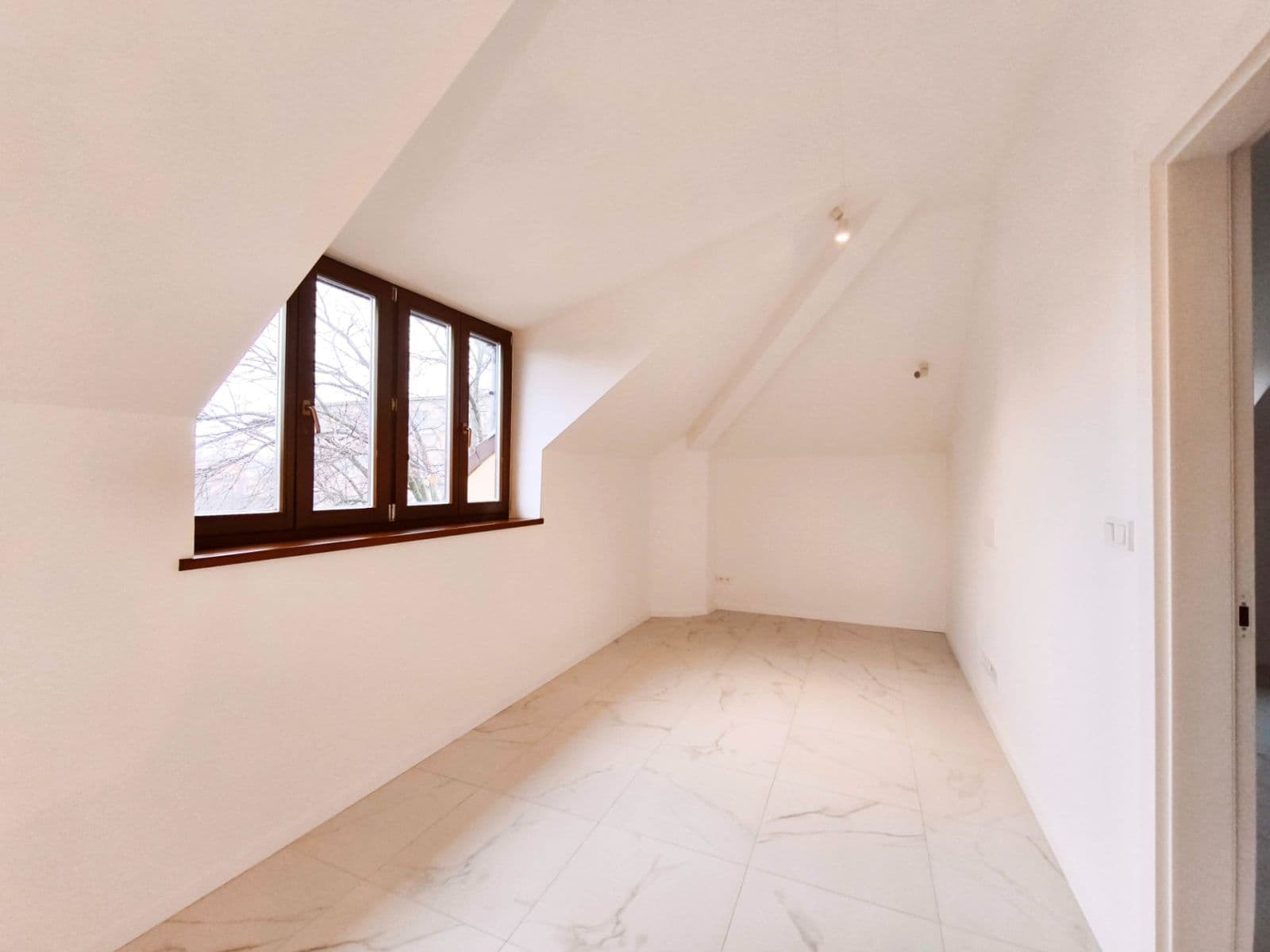 Predaj bytu 2-izbový 59 m², K Vltavě, Praha, Praha Predaj bytu 2-izbový 59 m², K Vltavě, Praha, Praha