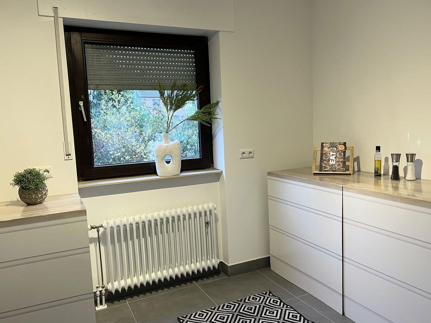 Predaj bytu 3-izbový 84 m², Meerbusch, Severné Porýnie - Westfálsko Predaj bytu 3-izbový 84 m², Meerbusch, Severné Porýnie - Westfálsko