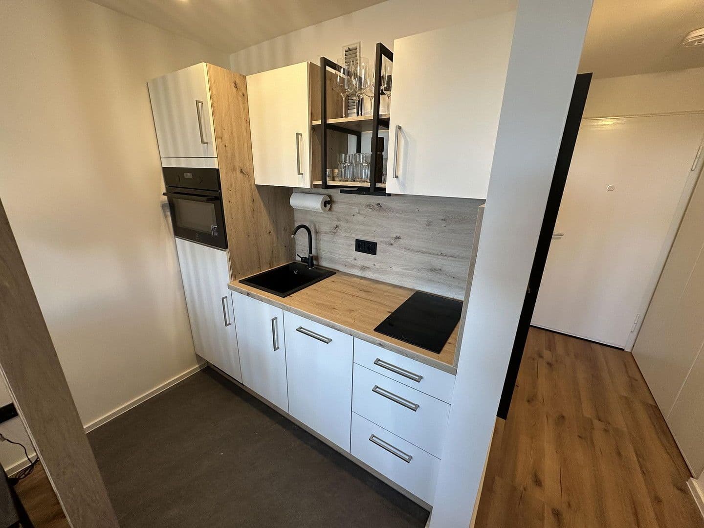 Prenájom bytu 1-izbový 30 m², Rudolfstr. 1, Planegg, Bavorsko Prenájom bytu 1-izbový 30 m², Rudolfstr. 1, Planegg, Bavorsko