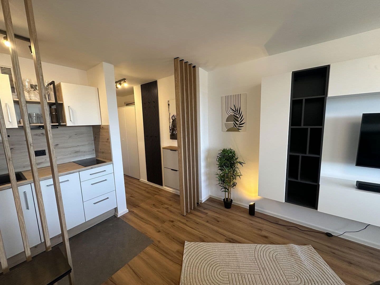 Prenájom bytu 1-izbový 30 m², Rudolfstr. 1, Planegg, Bavorsko Prenájom bytu 1-izbový 30 m², Rudolfstr. 1, Planegg, Bavorsko